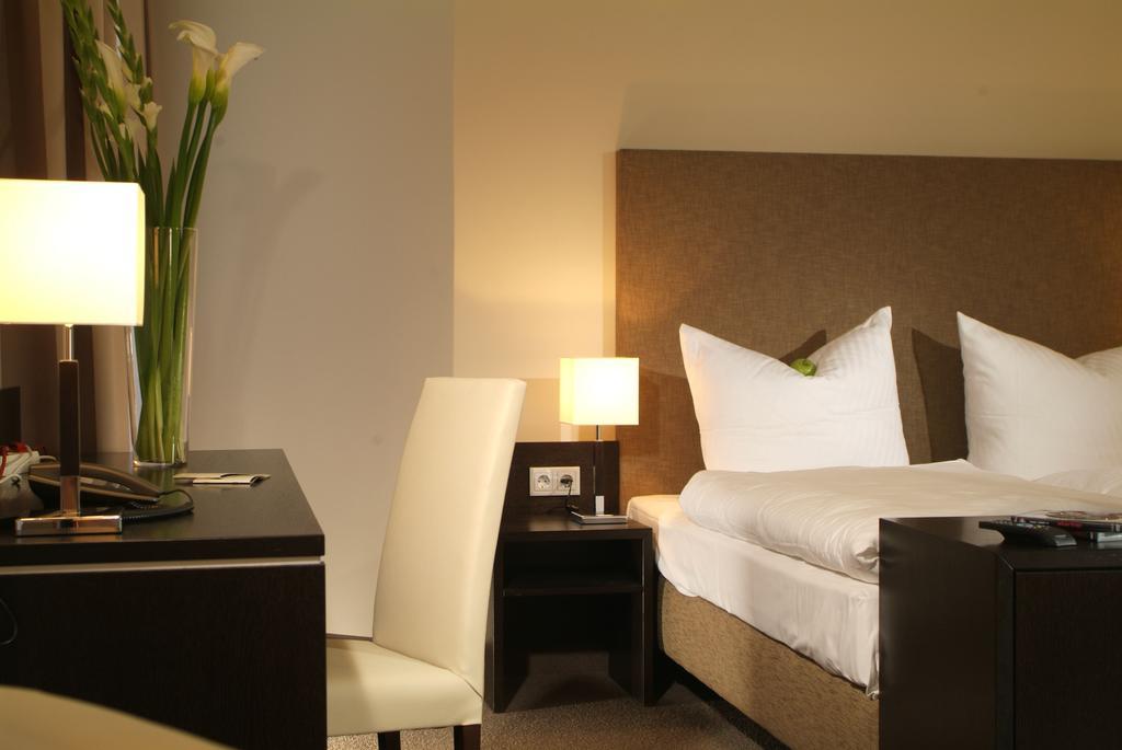 Hotel friends Mittelrhein Bendorf Zimmer foto